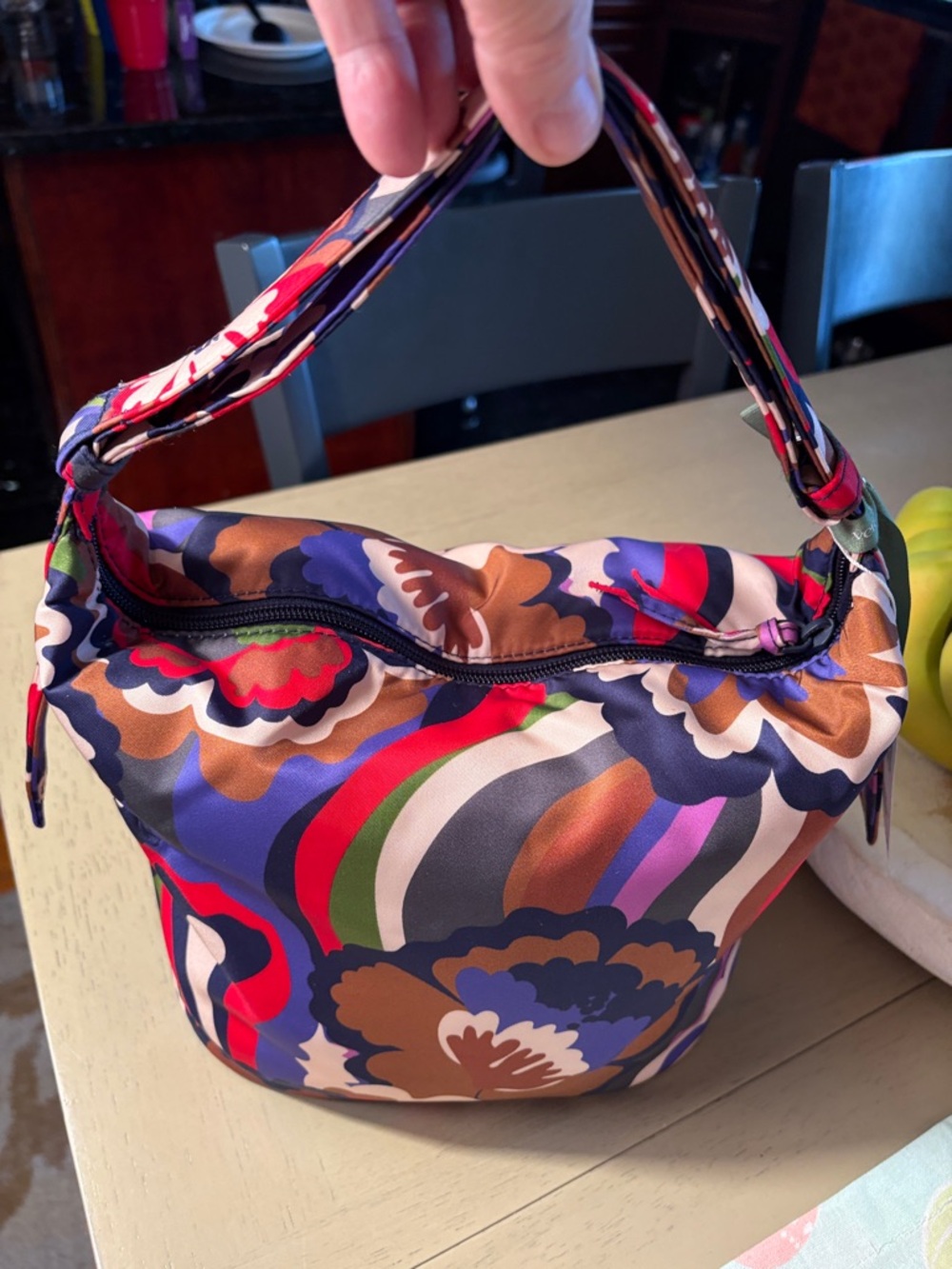 Vera Bradley Bold Floral Print Cosmetic Pouch in Pink Purple Red Cream